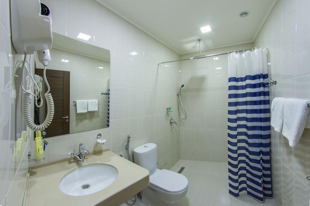 Inga Hotel Jerevan Buitenkant foto